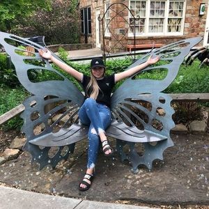 Meet your Posher, Grace